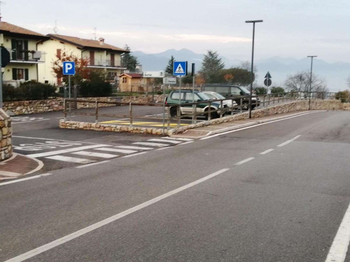 Beb Da Paolo Con Vista Lago San Zeno di Montagna Εξωτερικό φωτογραφία